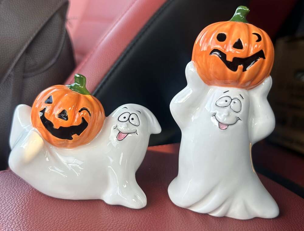 Vintage Ceramic Silly Goofy Ghost With Jack O Lantern Pumpkin Figurine Halloween